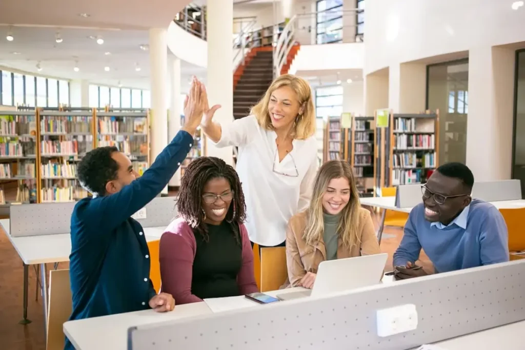 Universities in France That Offer Scholarships to International Students