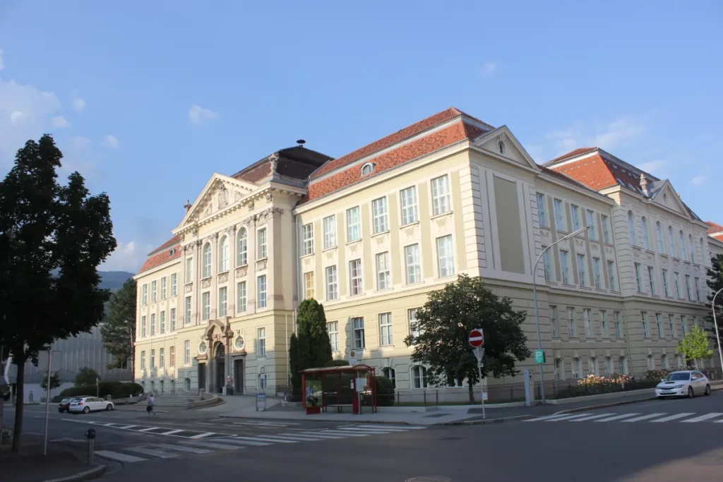 Austrian Universities That Offer Scholarships for International Students
