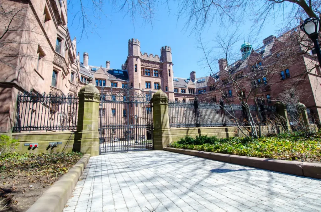 Top 10 Universities in The United States