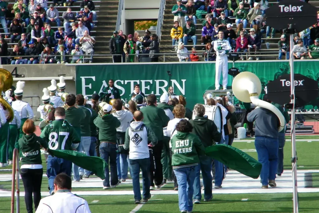 Eastern Michigan University Presidential Scholarship 2025